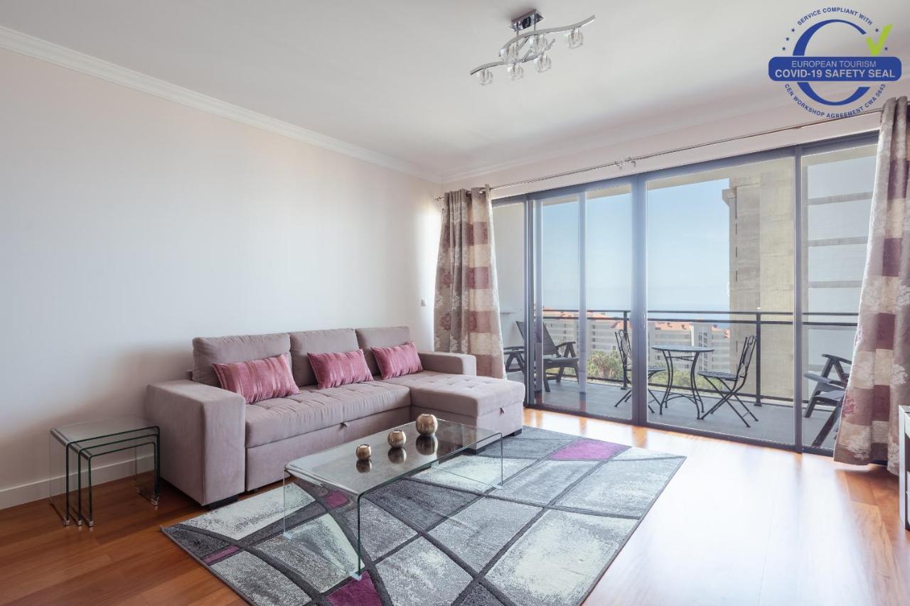 Elegant Apartment With Sea Views By Trip2Portugal Φουνκάλ Εξωτερικό φωτογραφία