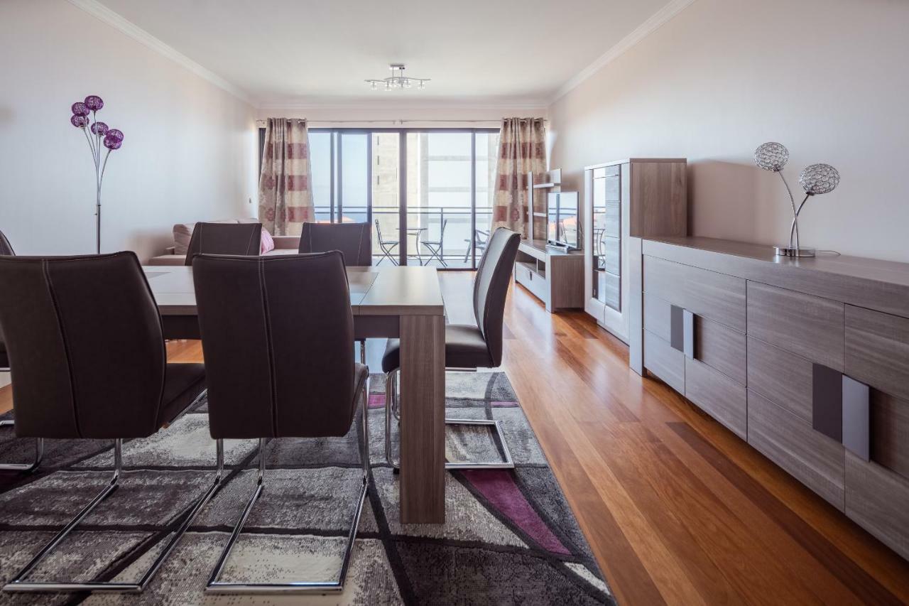 Elegant Apartment With Sea Views By Trip2Portugal Φουνκάλ Εξωτερικό φωτογραφία