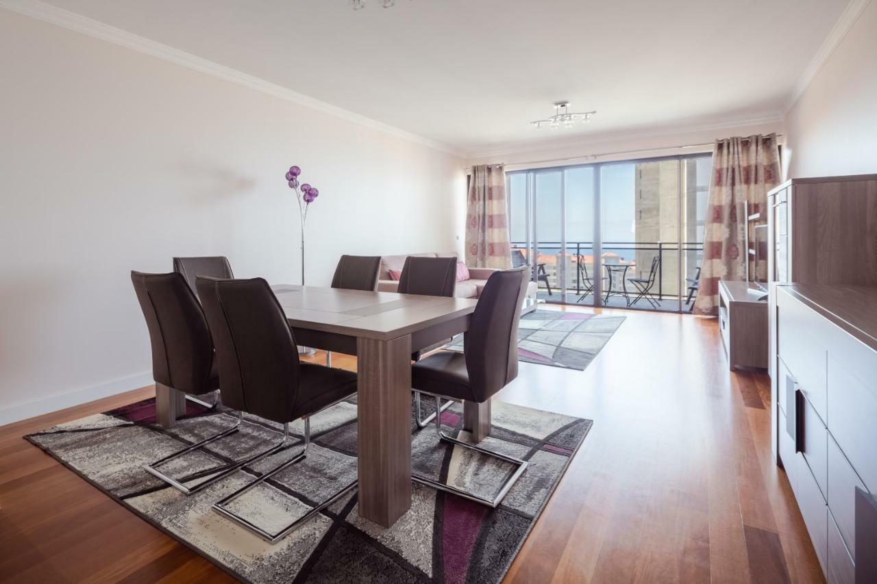 Elegant Apartment With Sea Views By Trip2Portugal Φουνκάλ Εξωτερικό φωτογραφία