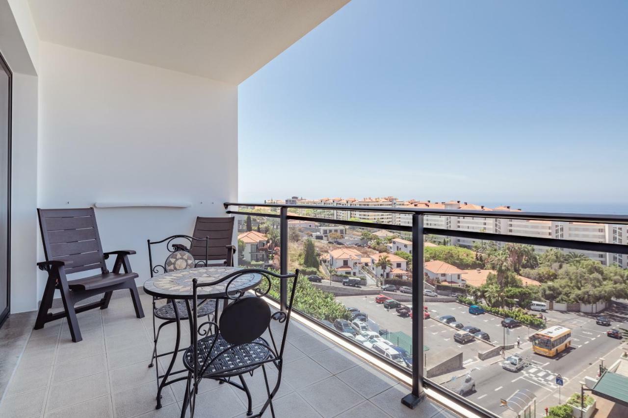 Elegant Apartment With Sea Views By Trip2Portugal Φουνκάλ Εξωτερικό φωτογραφία
